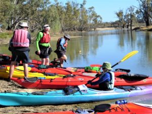 Chowilla-setting-off-photo-courtesy-Meredith-Blesing